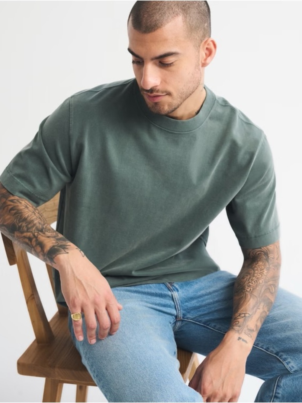 Abercrombie & Fitch Men's Premium Essentials Cropped Tee T-Shirt Washed Green XL